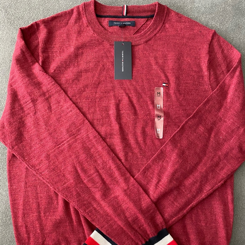 Tommy Hilfiger sweater